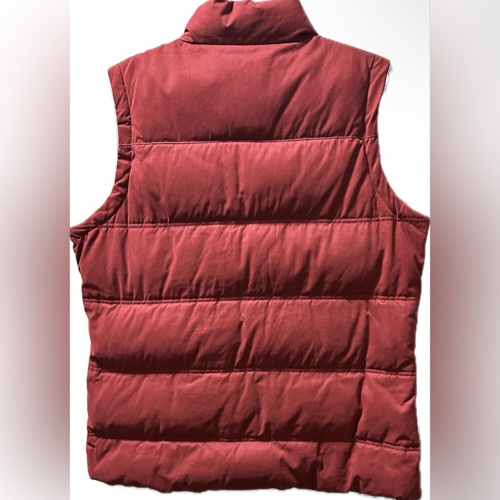 Bench Vest Size Large in Dark Red - Picture 3 of 6
